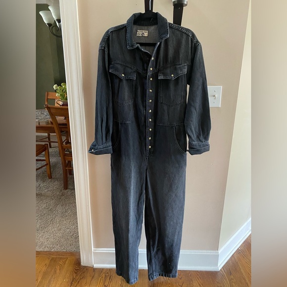 Free People - We the Free The Townes Coverall Denim Jumpsuit - Picture 4 of 10